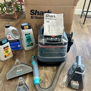Shark StainStriker Carpet Cleaner